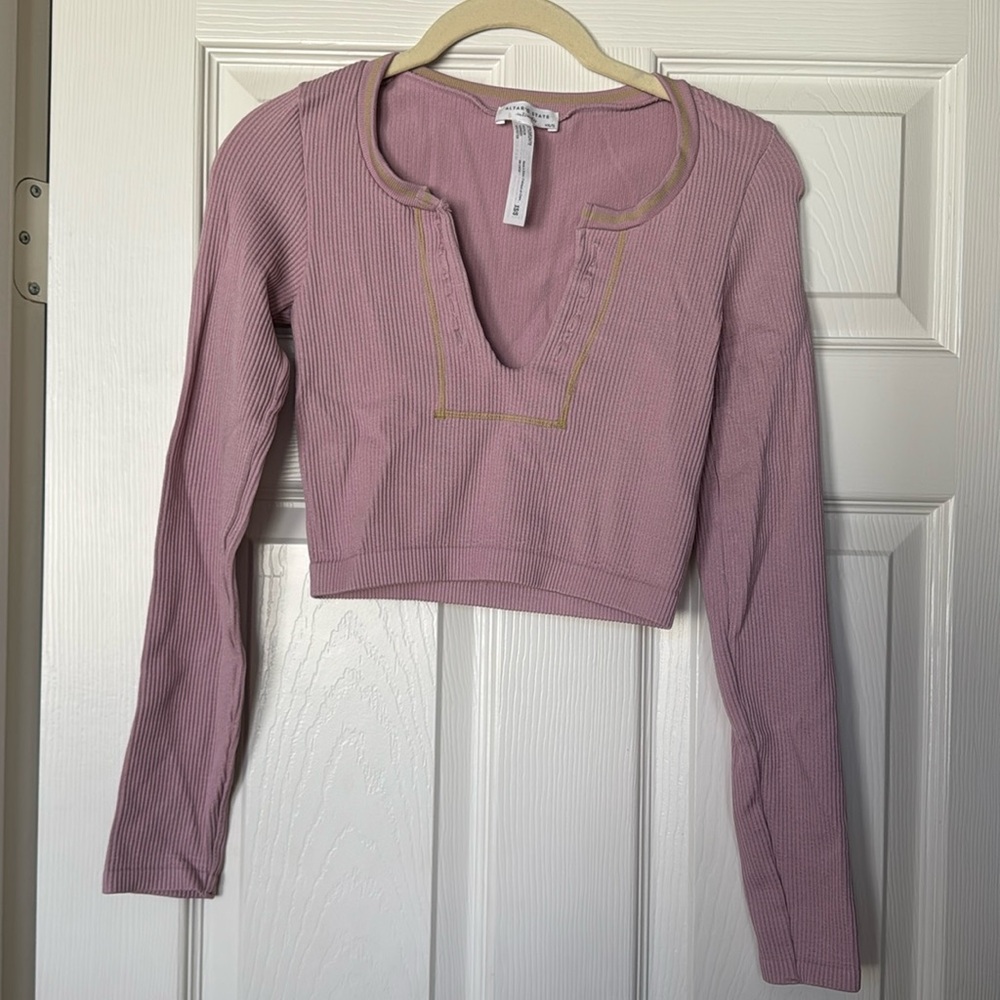 Altar’d State - Ribbed Stretch Long Sleeve Sz XS/S